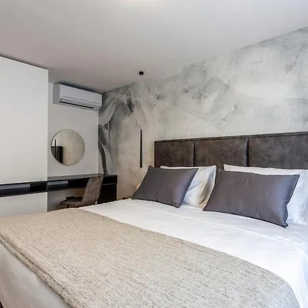 Izis Centar Pule Pula