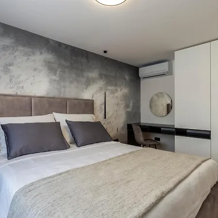 Apartamento Izis Centar Pule