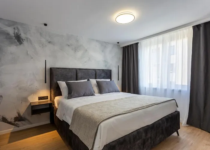 Izis Centar Pule Apartamento *