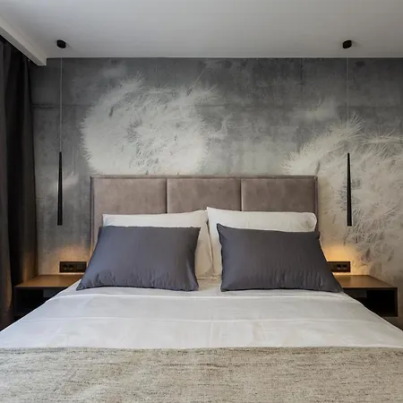 Izis Centar Pule Apartment