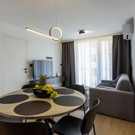 Apartment Izis Centar Pule