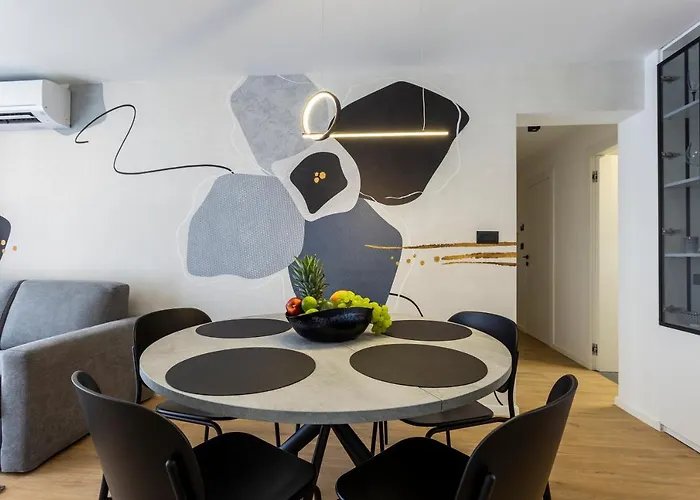 Izis Centar Pule Appartement *